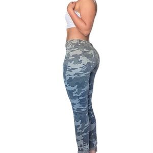 I&m camo high rise skinny jeans